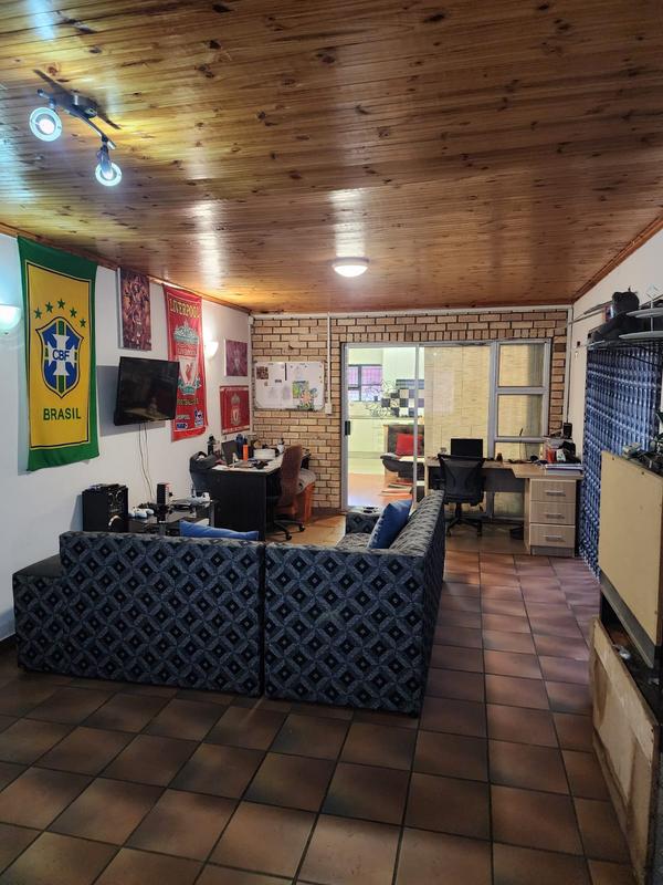 5 Bedroom Property for Sale in Malabar Eastern Cape